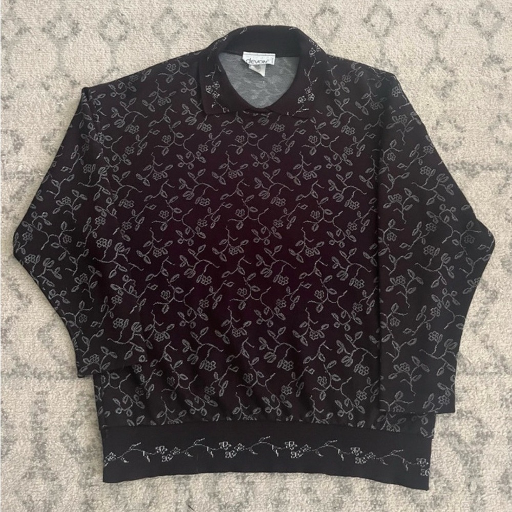 1980s black Retro Devon collar Sweater paisley whimsical goth Size:Medium